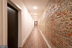1211 Bainbridge St, Philadelphia, PA 19147 - Photo 13