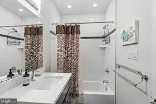 811 S 20th St, Philadelphia, PA 19146 - Photo 29