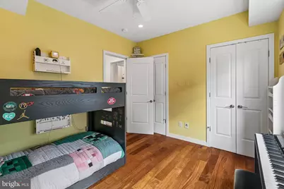 811 S 20th Street #B, Philadelphia, PA 19146 - Photo 25