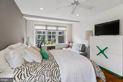 811 S 20th Street #B, Philadelphia, PA 19146 - Photo 27