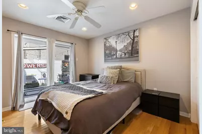 1818 S 13th Street, Philadelphia, PA 19148 - Photo 9