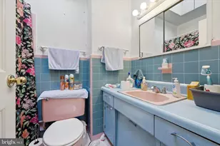 139 Dimarco Dr, Philadelphia, PA 19154 - Photo 13