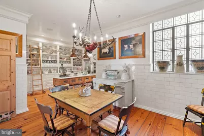 237 S 18th Street #4B, Philadelphia, PA 19103 - Photo 11