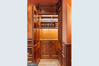237 S 18th Street #4B, Philadelphia, PA 19103 - Photo 29