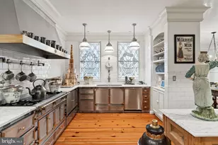 237 S 18th St, Philadelphia, PA 19103 - Photo 13