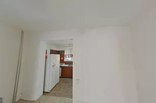438 Saint Pauls St, Philadelphia, PA 19140 - Photo 3