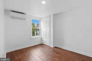 250 E Girard Ave, Philadelphia, PA 19125 - Photo 11