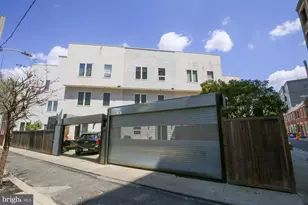 1504 Earl St, Philadelphia, PA 19125 - Photo 33