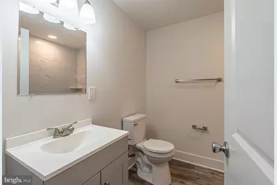 947 S 9th Street, Philadelphia, PA 19147 - Photo 37