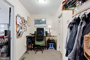 402 Fairmount Ave, Philadelphia, PA 19123 - Photo 15