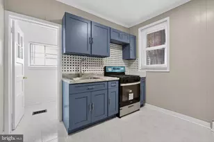 438 W Wellens Ave, Philadelphia, PA 19120 - Photo 15