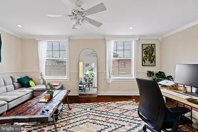 402 Fairmount Avenue, Philadelphia, PA 19123 - Photo 3