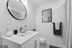 1215 S 23rd St, Philadelphia, PA 19146 - Photo 41