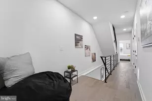 1215 S 23rd St, Philadelphia, PA 19146 - Photo 35