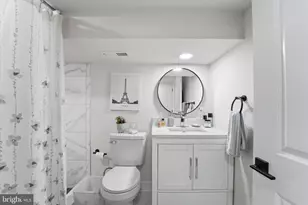 1215 S 23rd St, Philadelphia, PA 19146 - Photo 21