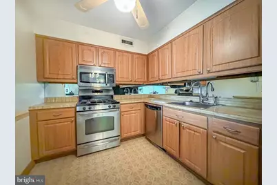 44303 Delaire Landing Road #303, Philadelphia, PA 19114 - Photo 13