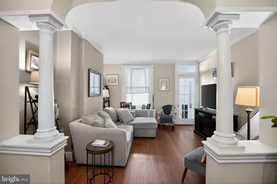 132 E Hartwell Lane, Philadelphia, PA 19118 - Photo 5