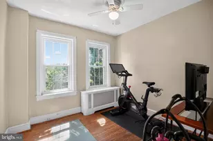 132 E Hartwell Ln, Philadelphia, PA 19118 - Photo 19