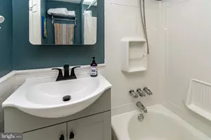 255 Queen St, Philadelphia, PA 19147 - Photo 37