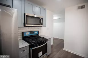 2227 E Cumberland St, Philadelphia, PA 19125 - Photo 5