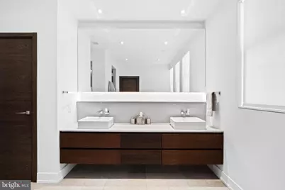 113-115 Arch Street #PENTHOUSE 2, Philadelphia, PA 19106 - Photo 23