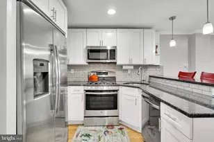 2508 E Sergeant St, Philadelphia, PA 19125 - Photo 11