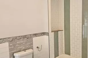 2100 Cross St, Philadelphia, PA 19146 - Photo 17