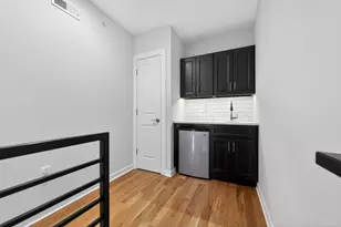 1923 S 6th St, Philadelphia, PA 19148 - Photo 15