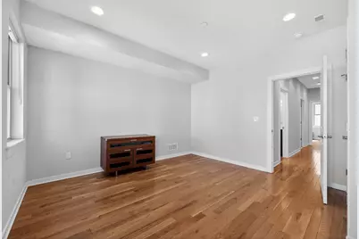 1923 S 6th Street, Philadelphia, PA 19148 - Photo 11