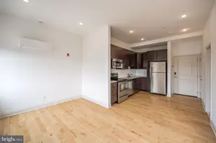 427 Monroe St, Philadelphia, PA 19146 - Photo 3