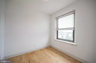 427 Monroe St, Philadelphia, PA 19146 - Photo 9