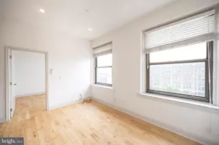 427 Monroe St, Philadelphia, PA 19146 - Photo 5