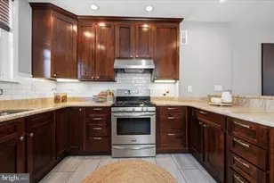 1250 S Carlisle St, Philadelphia, PA 19146 - Photo 5