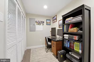 1337 S Opal St, Philadelphia, PA 19146 - Photo 25
