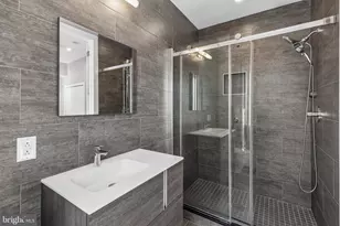 817 N Orkney St, Philadelphia, PA 19123 - Photo 33