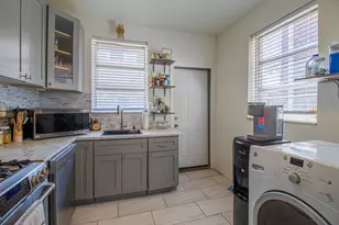 2015 S Opal St, Philadelphia, PA 19145 - Photo 7