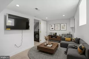 64 E Montana St, Philadelphia, PA 19119 - Photo 21