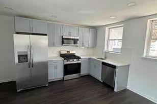 2524 S Bellford St, Philadelphia, PA 19153 - Photo 5
