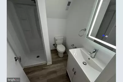 2524 S Bellford Street, Philadelphia, PA 19153 - Photo 13