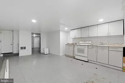 816 W Erie Avenue, Philadelphia, PA 19140 - Photo 19