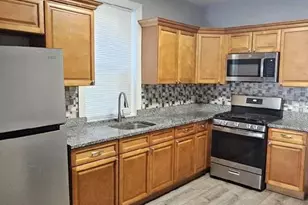 5611 Boyer St, Philadelphia, PA 19138 - Photo 9