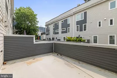 418 Wallace Street, Philadelphia, PA 19123 - Photo 11