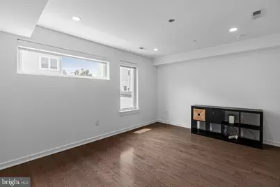 418 Wallace Street, Philadelphia, PA 19123 - Photo 17