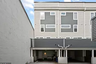 418 Wallace St, Philadelphia, PA 19123 - Photo 29