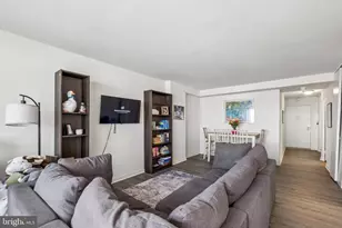 604 S Washington Square, Philadelphia, PA 19106 - Photo 3