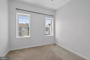 2211 E Harold St, Philadelphia, PA 19125 - Photo 13