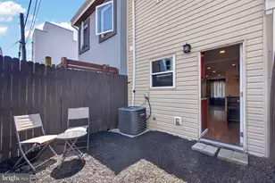 2211 E Harold St, Philadelphia, PA 19125 - Photo 19