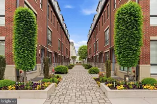 2012 Renaissance Walk, Philadelphia, PA 19145 - Photo 3