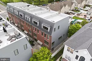 2010 Renaissance, Philadelphia, PA 19145 - Photo 3