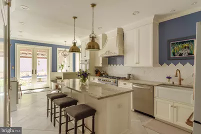871 N 26th Street, Philadelphia, PA 19130 - Photo 17
